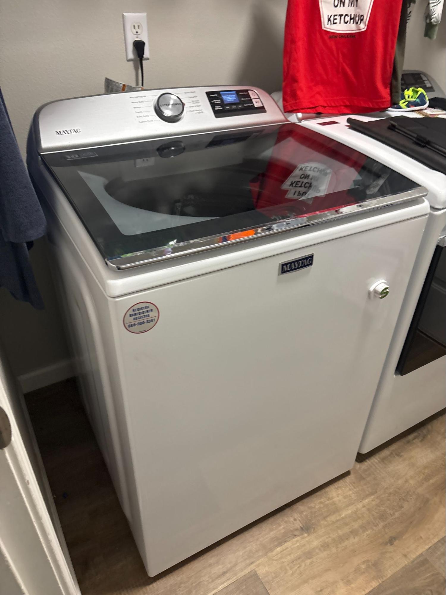 Maytag top-load washer repaired for an F9E1 drain error in Oregon City, Oregon