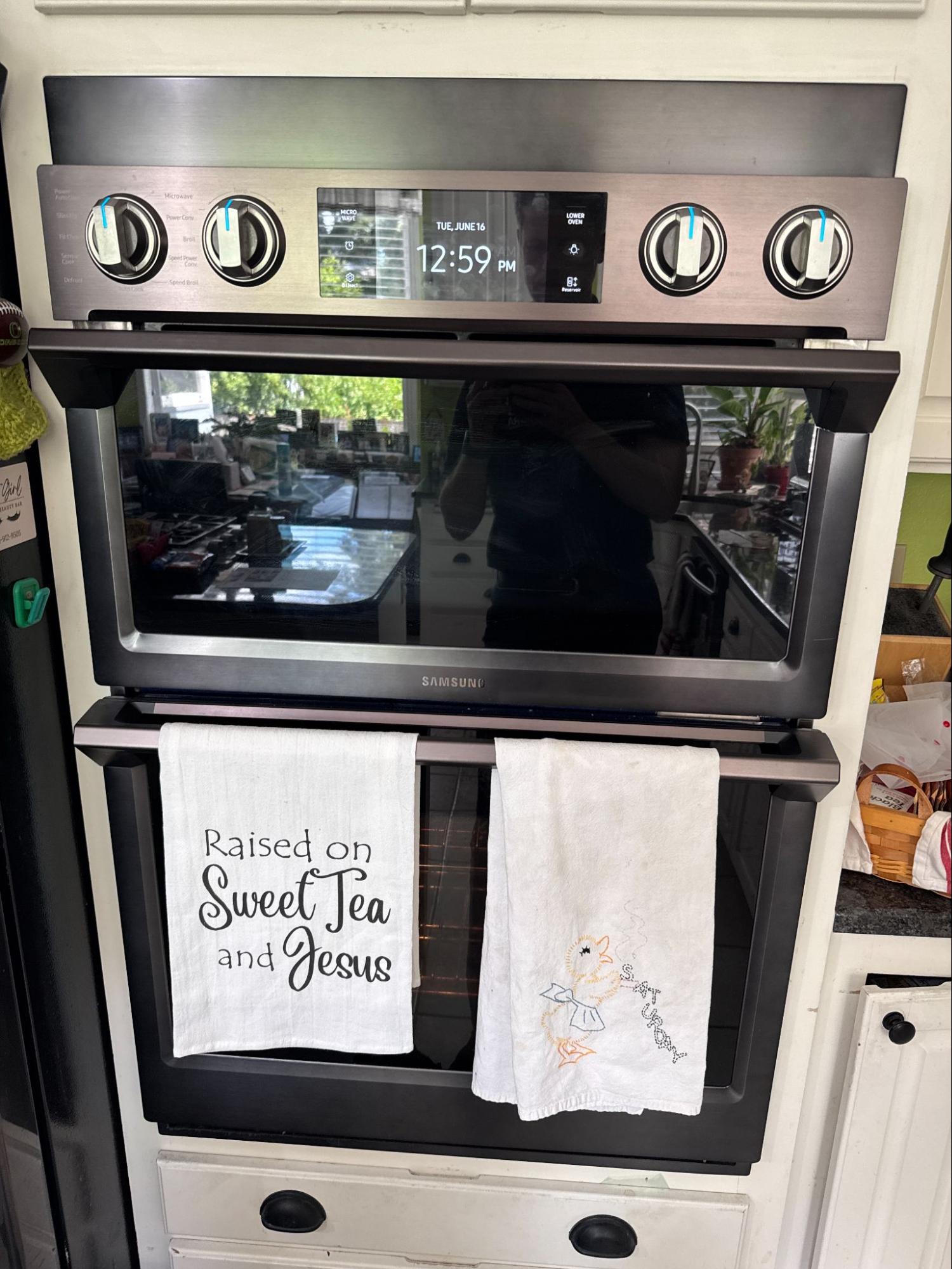 Samsung microwave inspected for a no-heat electrical problem in West Linn, Oregon